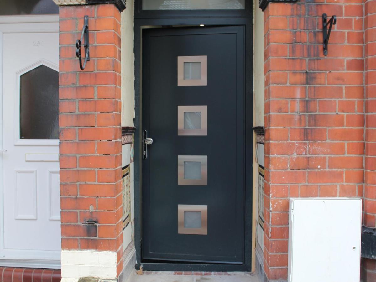 Townhouse Plus @ 282 Walthall Street Crewe Esterno foto
