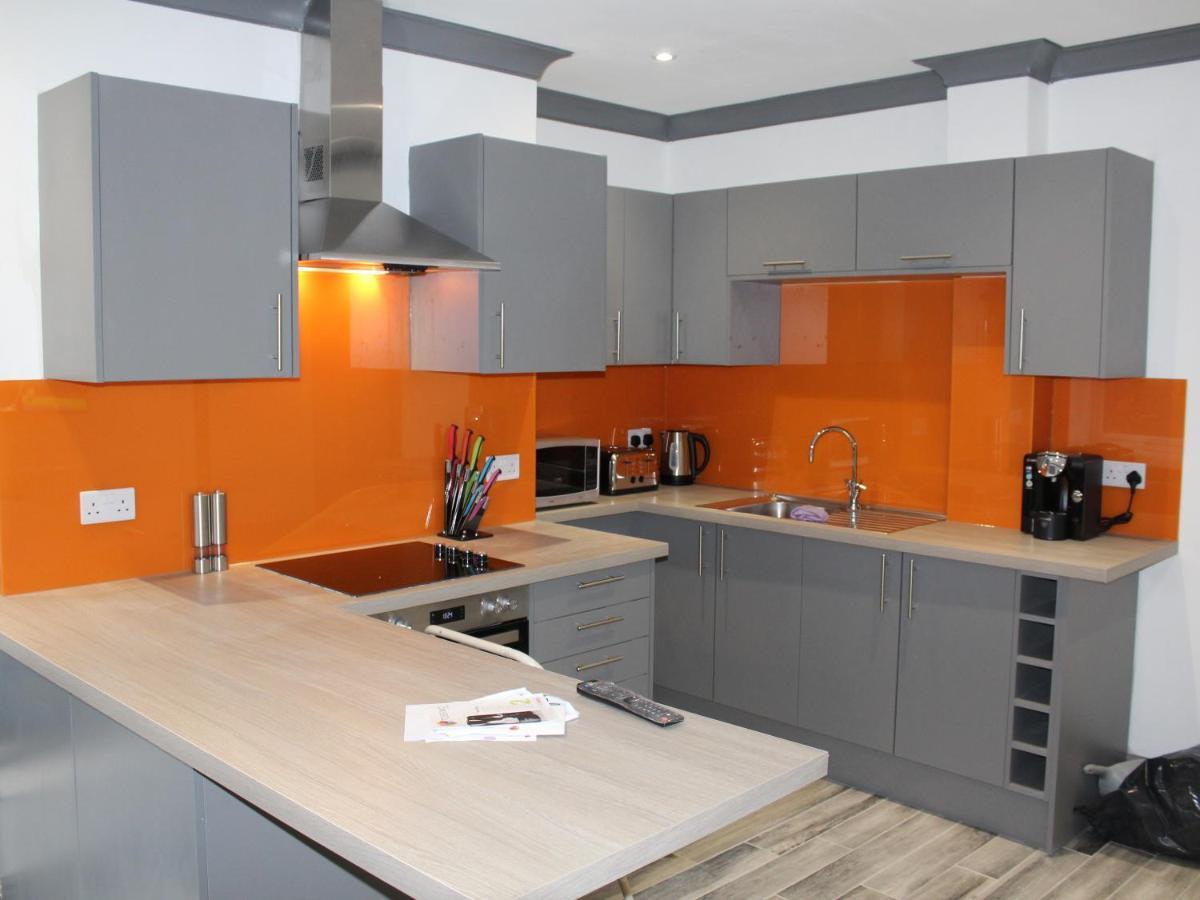 Townhouse Plus @ 282 Walthall Street Crewe Esterno foto